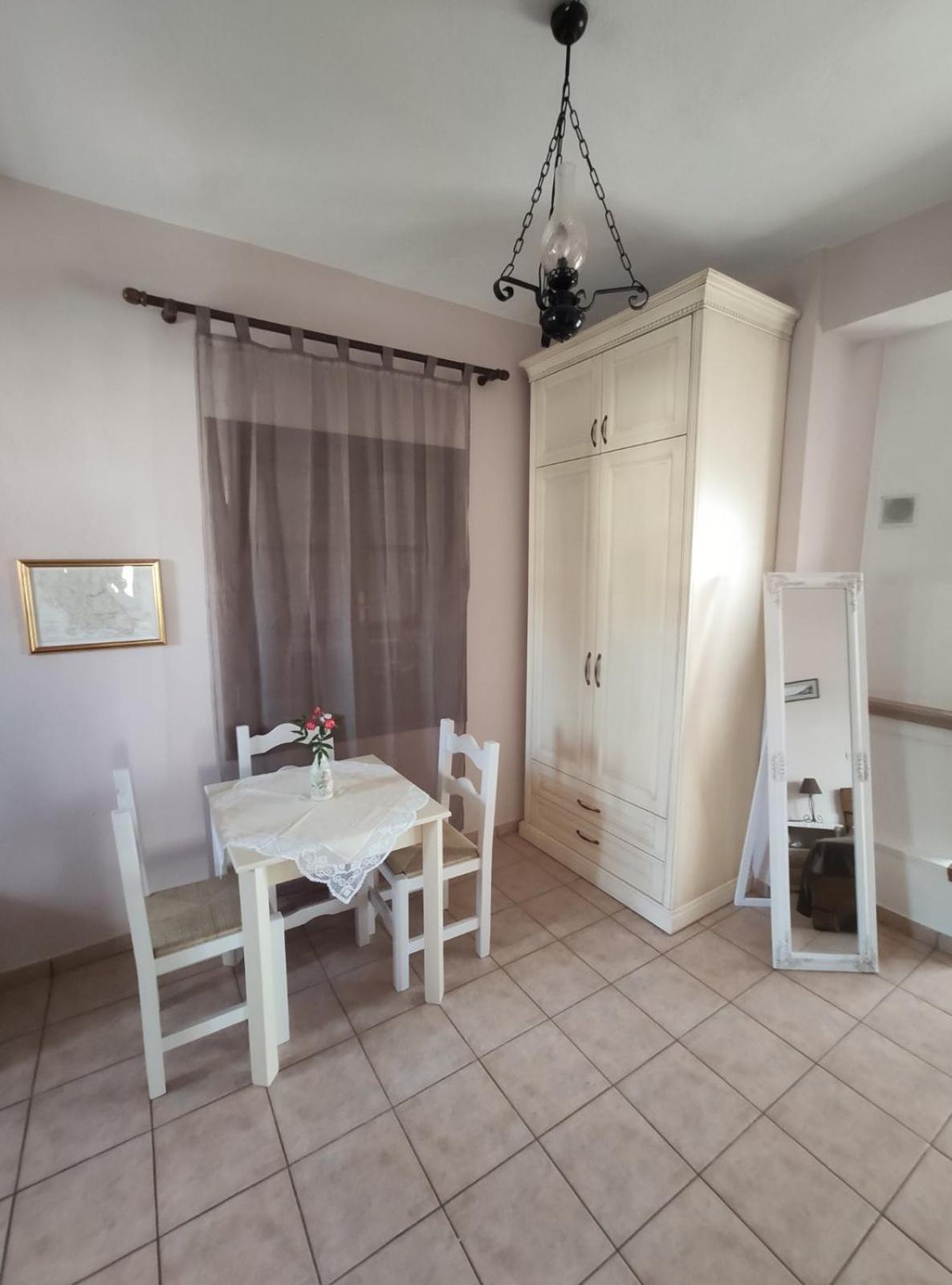 Maistros Studios Damouchari Habitación foto